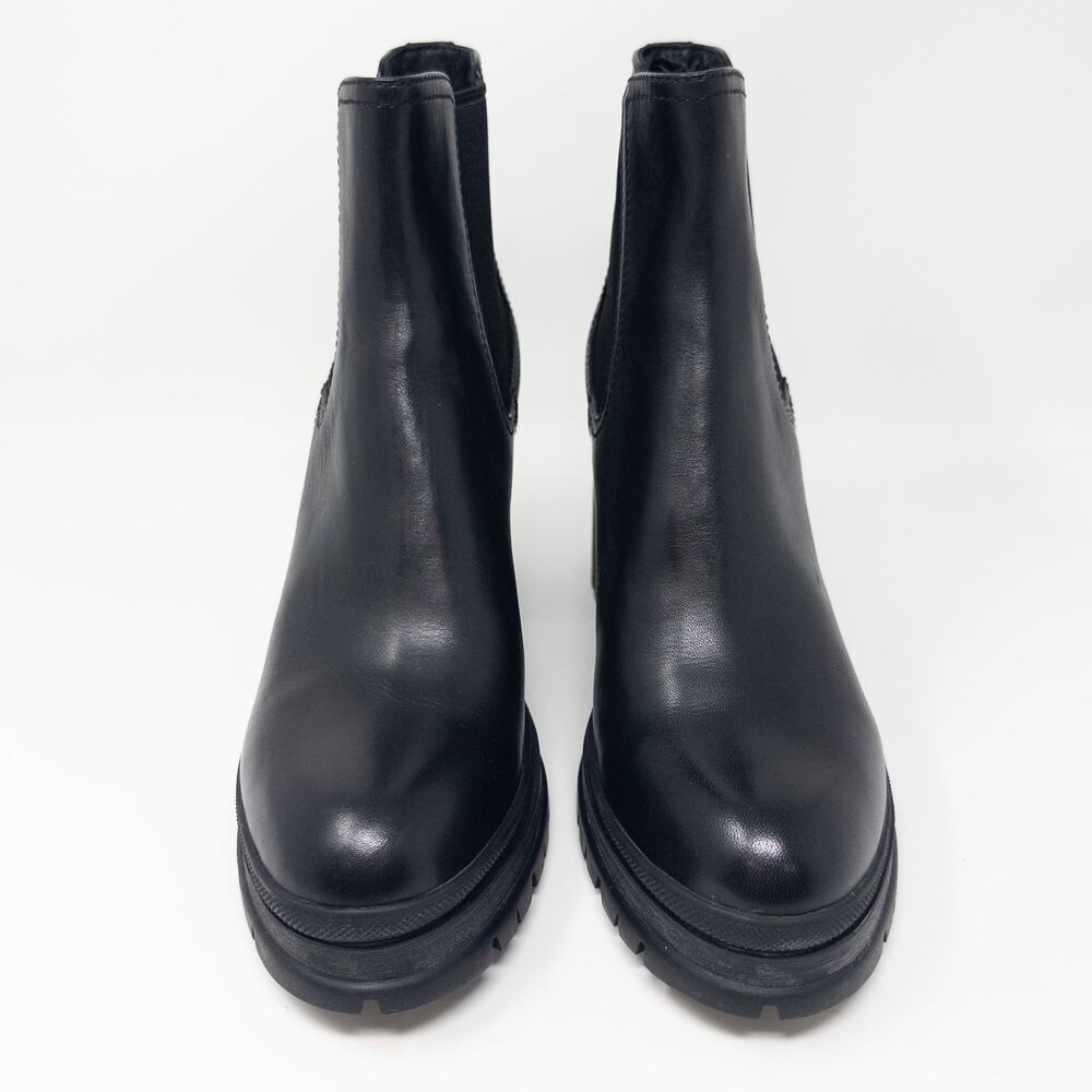 Prada Vitello Montana Lug Sole 55mm Chelsea Boots Black Size 39 - Picture 3 of 6